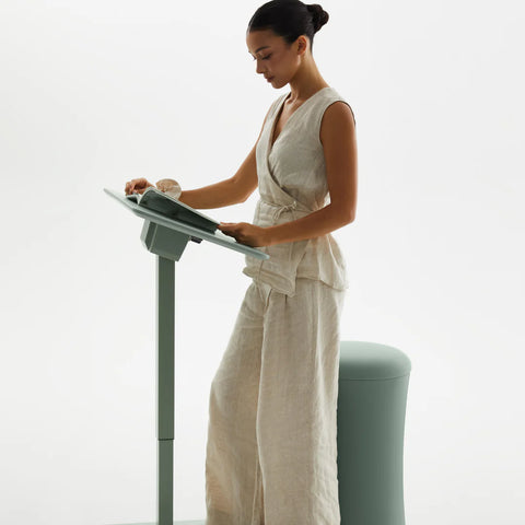 免插電、坐立兩用