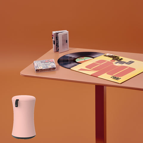 Anydesk Fold x BOBA 靈活自由工作站
