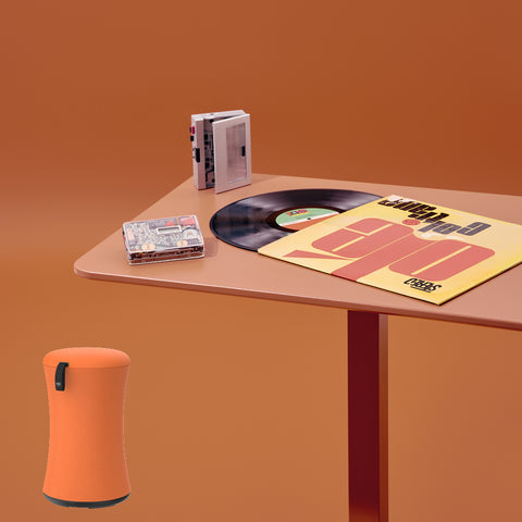 Anydesk Fold x BOBA 靈活自由工作站